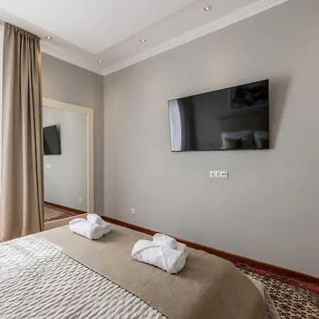 New! Elegant Downtown - Casa Kaja Appartamento