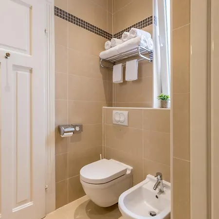 Appartamento New! Elegant Downtown - Casa Kaja *