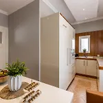 New! Elegant Downtown - Casa Kaja